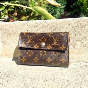 2009 Louis Vuitton Alexandra Monogram Wallet